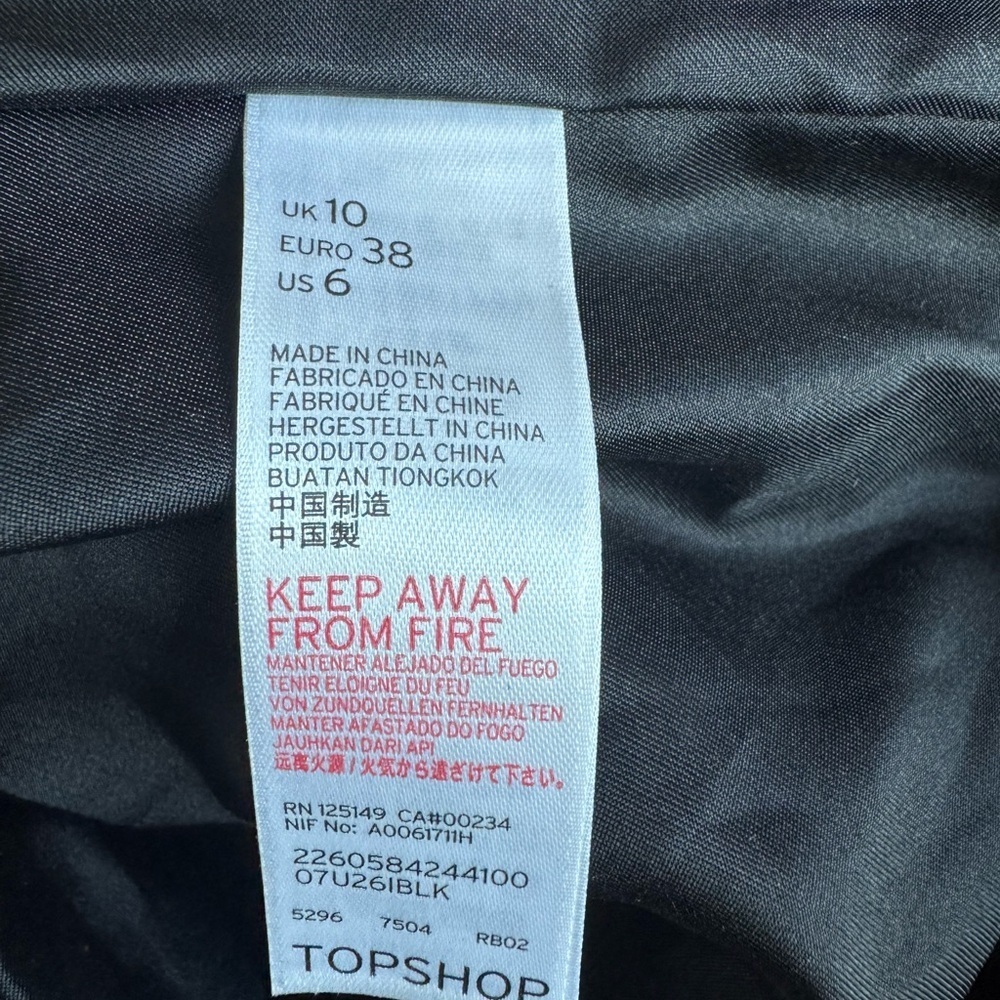 Topshop Faux Fur Black Zip up Teddy Jacket US Size 6 w/Front Pockets - Picture 7 of 9